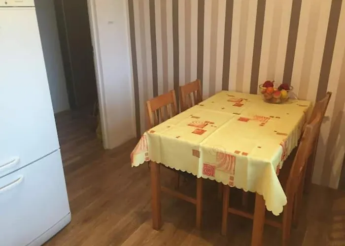 Caly Nad Jeziorem Apartamento *