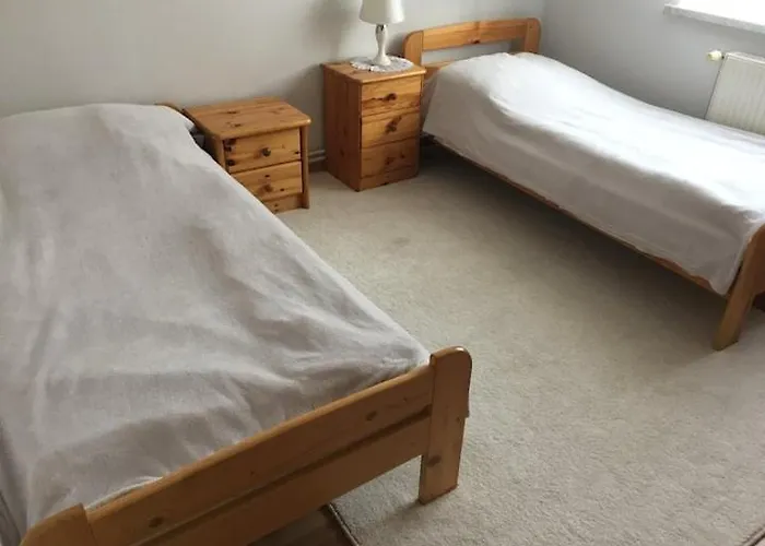 Caly Nad Jeziorem Apartamento Drawno